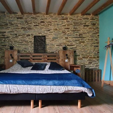 Bed And Breakfast Au Champ Du Douits Saint-Agnan-le-Malherbe 外观 照片