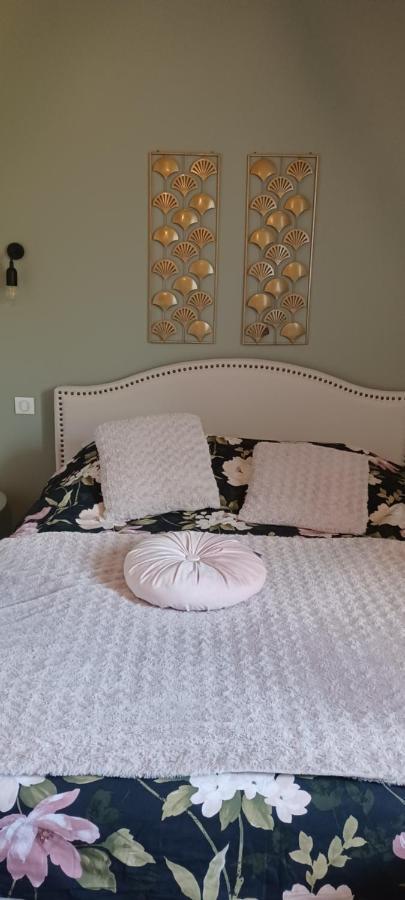 Bed And Breakfast Au Champ Du Douits Saint-Agnan-le-Malherbe 外观 照片